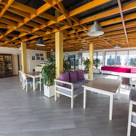 Expert فندق غوليم